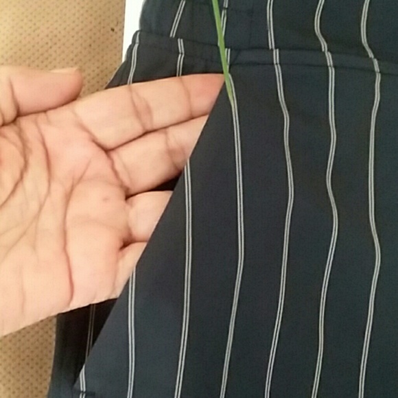 NWT Athleta Short - Picture 4 of 7